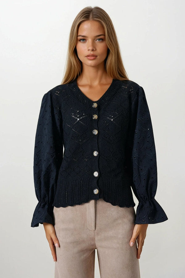 Elegant Knit Cardigan with Brocade