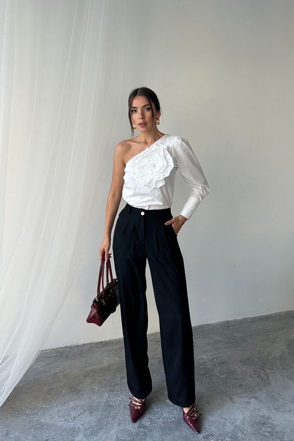 Chic High-Waisted Pleated Pants