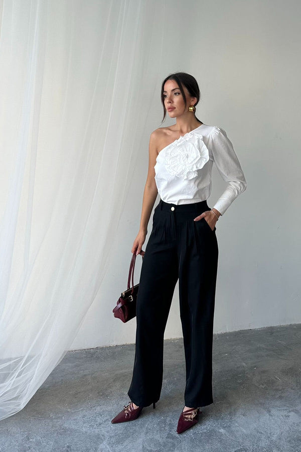 Chic High-Waisted Pleated Pants