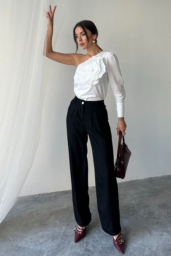 Chic High-Waisted Pleated Pants