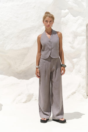 Sheril — Chic Linen Suit