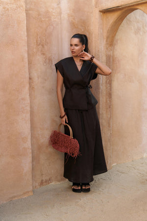Fiametta – Light & Stylish Premium Linen Suit