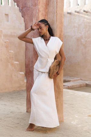 Fiametta – Light & Stylish Premium Linen Suit