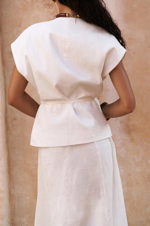 Fiametta – Light & Stylish Premium Linen Suit