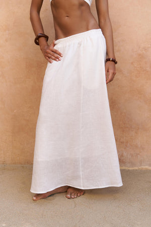Fiametta – Light & Stylish Premium Linen Suit