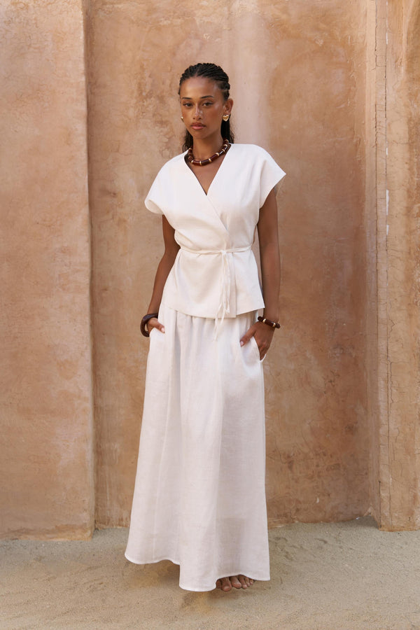 Fiametta – Light & Stylish Premium Linen Suit