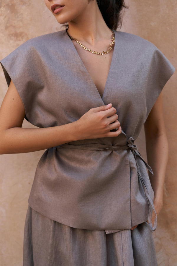 Fiametta – Light & Stylish Premium Linen Suit