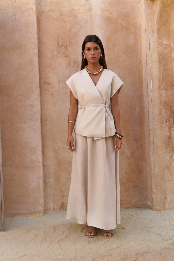 Fiametta – Light & Stylish Premium Linen Suit