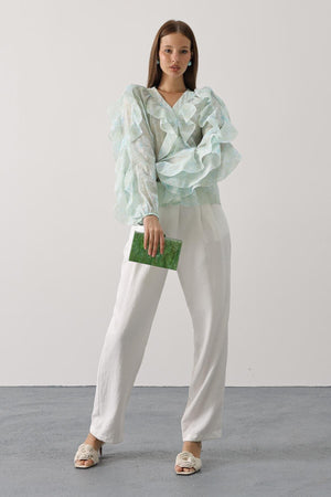 Trendy Floral Ruffle Blouse