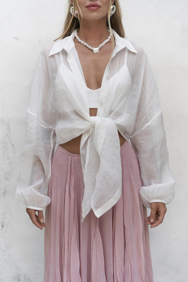Lyra — Effortless Oversize Elegance