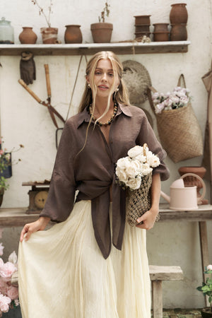 Lyra — Effortless Oversize Elegance