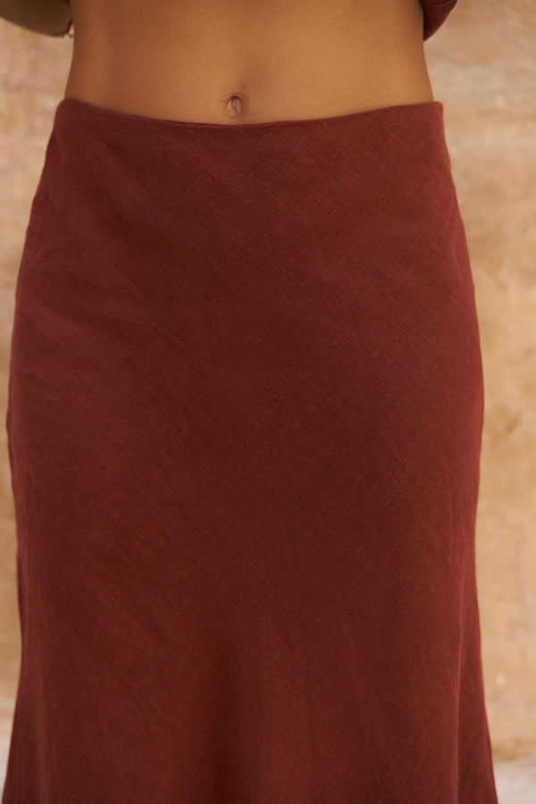 Malmvira – Premium Linen Crop Skirt Set