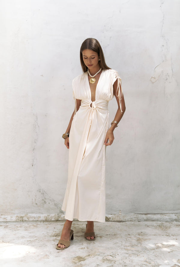 Manarola – Elegant Beige Maxi Dress