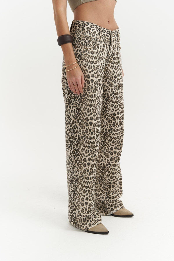 Trendy Leopard Print Jeans