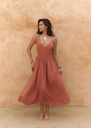 Eara – Premium Strappy Linen Maxi Dress