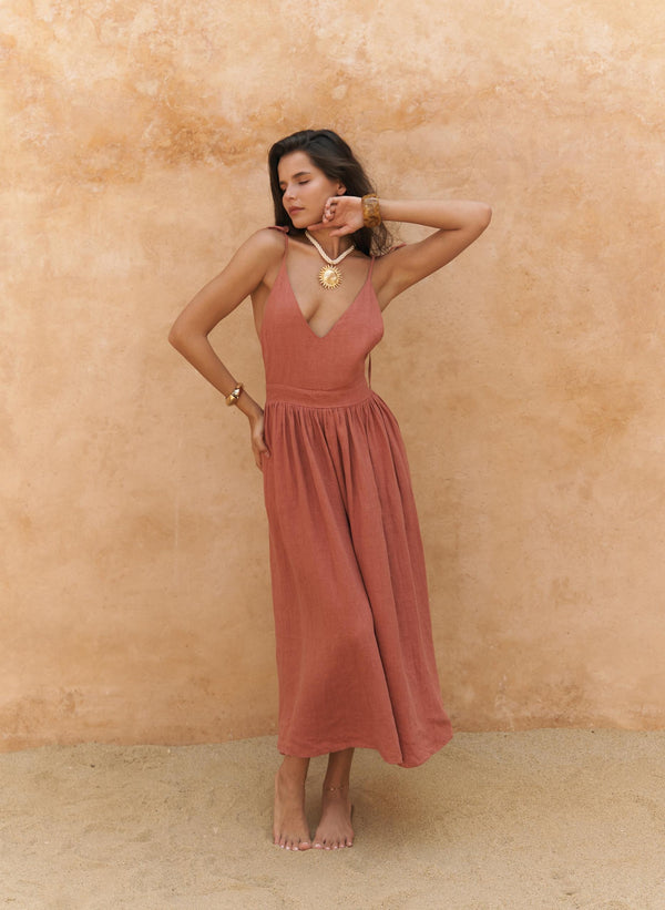 Eara – Premium Strappy Linen Maxi Dress