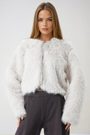 Elegant Cropped Faux Fur Jacket