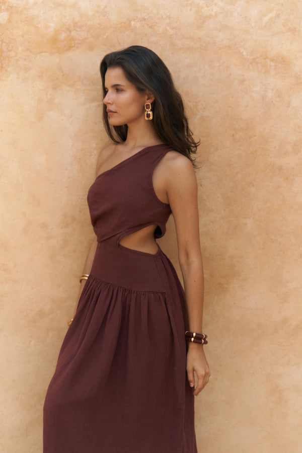 Mharia – Premium Asymmetric Linen Dress